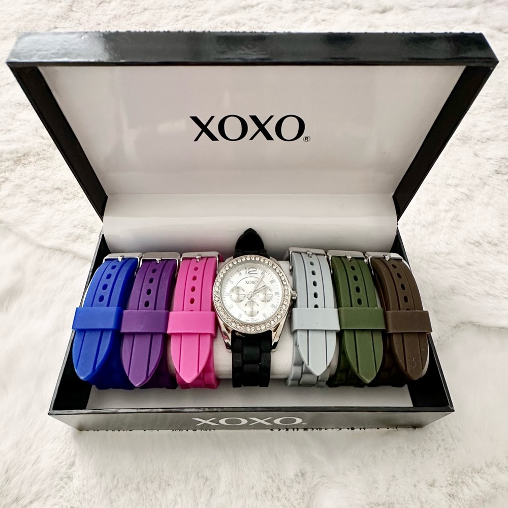 Rhinestone studed XOXO Watch Set